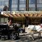 artist-jeremy-dean-transforming-hummer-h2-into-horse-cart-20