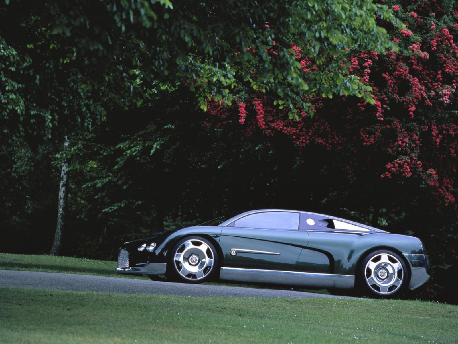 Bentley Hunaudieres concept - Geneva Motor Show 1999