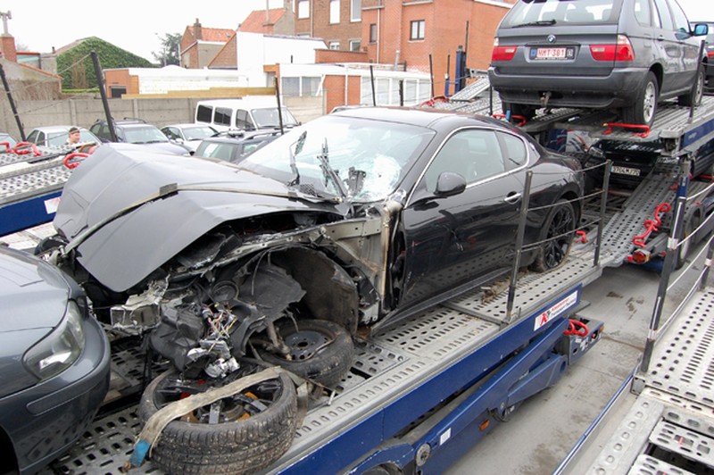 maserati crash
