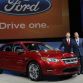 2010-ford-taurus-at-2009-naias_11.jpg