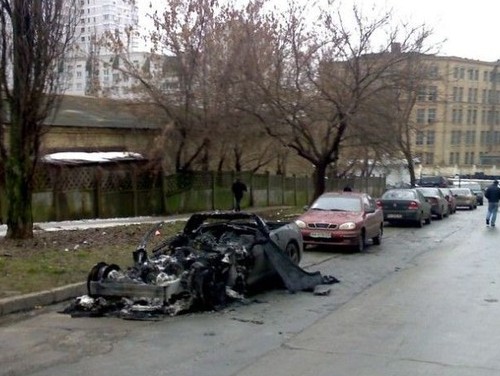 burned-corvette-2