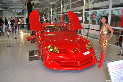 mercedes-benz-slr-mclaren-999-red-gold-dream