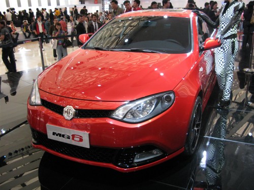 mg6-turbo-at-shanghai-auto-show