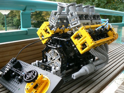 Lego V8