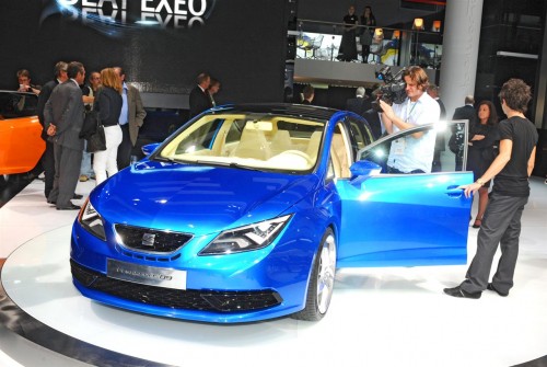 SEAT IBZ Sport Tourer Concept Live at IAA 2009