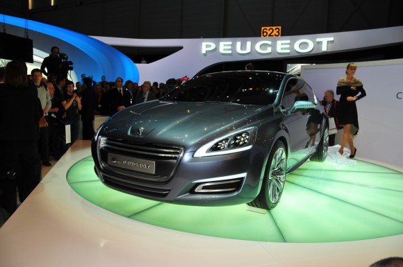 5 by Peugeot Concept Live at Geneva 2010