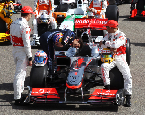 McLaren snorkel knee gate