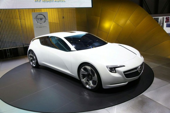 Opel Flextreme GTE Concept Live at Geneva 2010