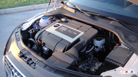 Audi TT Roadster 2010 (16)