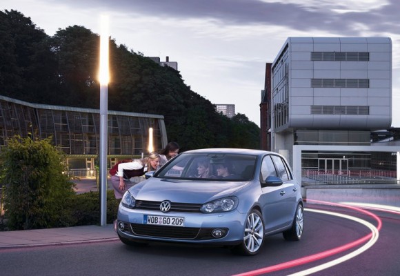 VW Golf 1.2 TSI 105hp από € Vw Golf Plus 2010. VW Golf 1.2 TSI 105hp από €