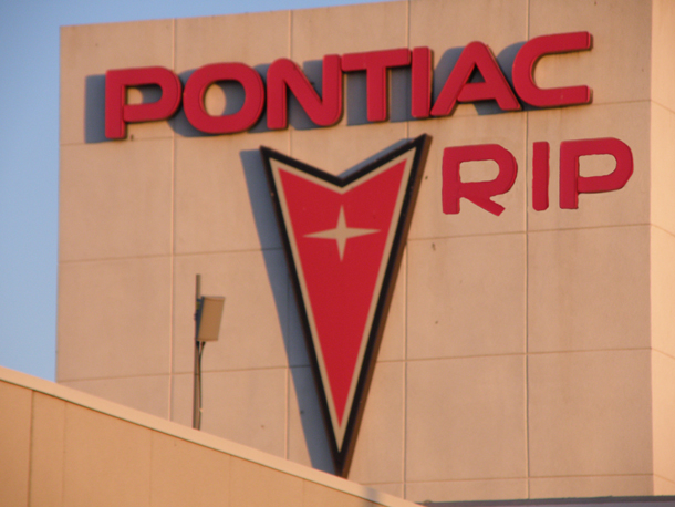 Pontiac-logo-rip.jpg