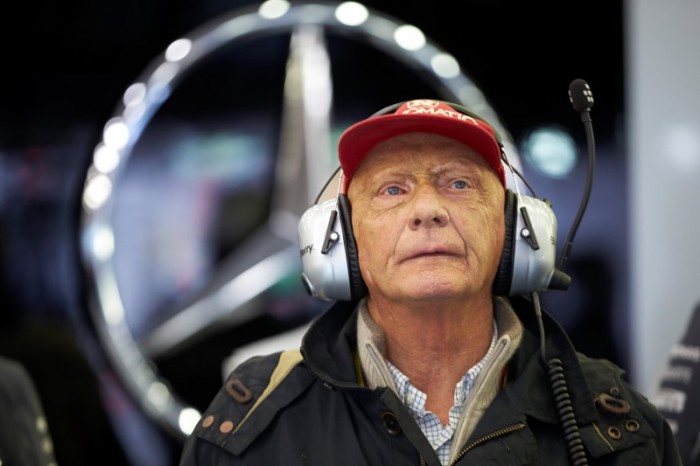 Hamilton: Ο Rosberg είπε ότι με χτύπησε επίτηδες. Mercedes: Απαράδεκτος ο Rosberg Niki Lauda1 700x466 Hamilton: Ο Rosberg είπε ότι με χτύπησε επίτηδες. Mercedes: Απαράδεκτος ο Rosberg