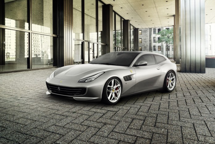 Ferrari GTC4lusso T
