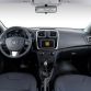 2014_Renault_Sandero_15