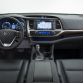 2014-toyota-highlander-23