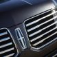 2015-lincoln-navigator-16