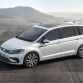 2015_Volkswagen_Touran05