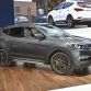 2017-hyundai-santa-fe-thinks-it-s-got-a-sexy-facelift-in-chicago_8