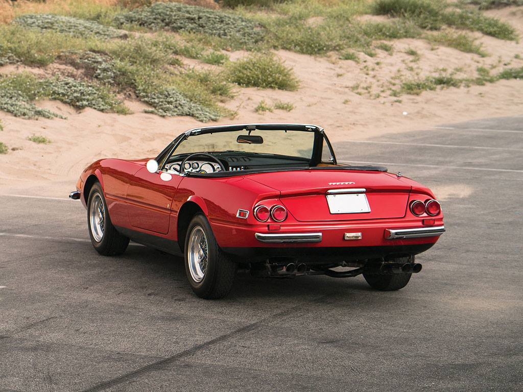 1972_Ferrari_365_GTB:4_Daytona_Spider_by_Scaglietti_19