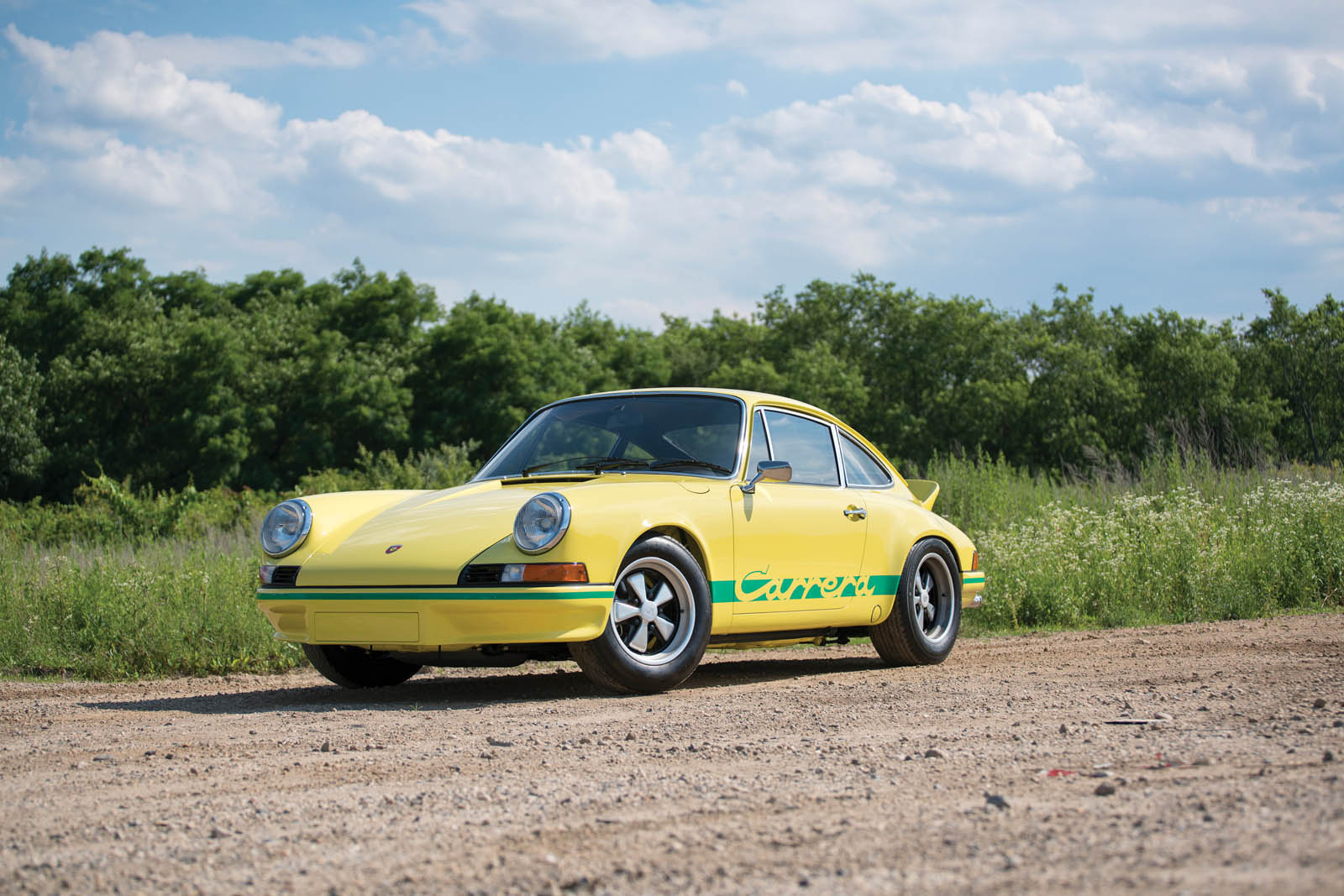 1973_Porsche_911_Carrera_RS_2.7_Lightweight_01