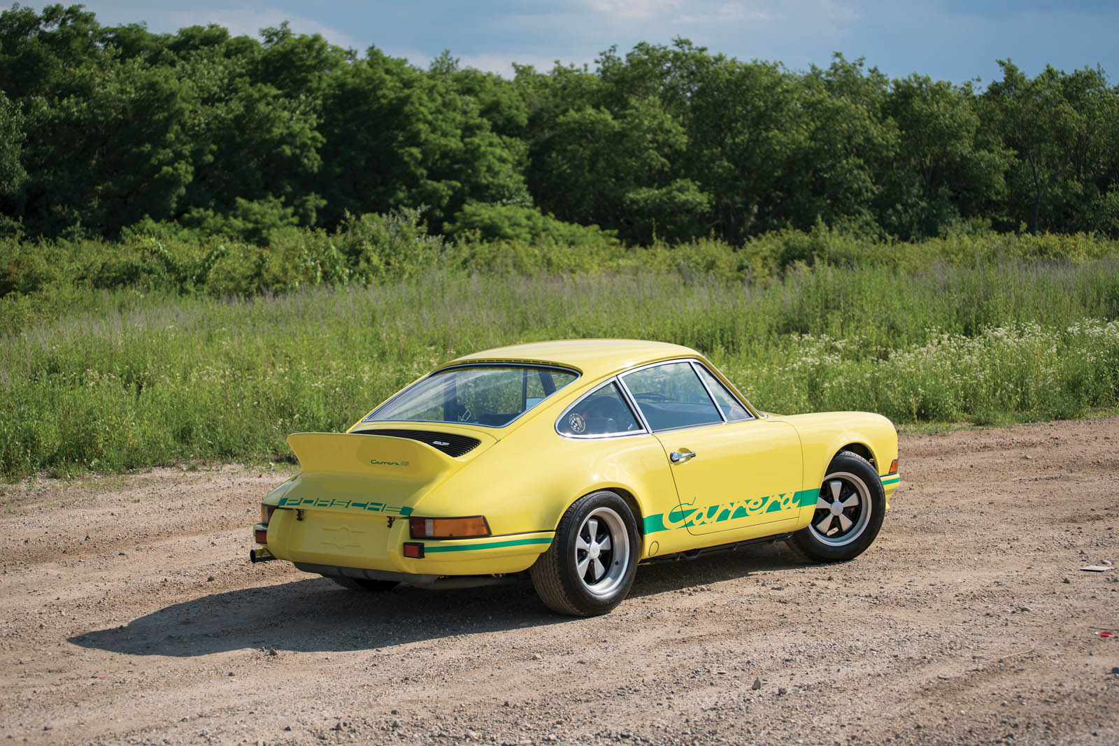 1973_Porsche_911_Carrera_RS_2.7_Lightweight_02