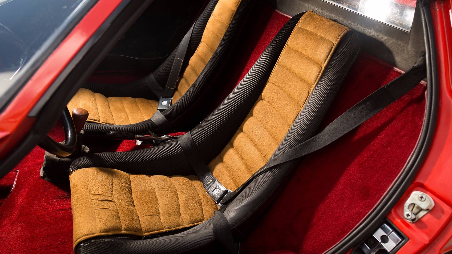 1974_Lancia_Stratos_HF_Stradale_for_sale_0046
