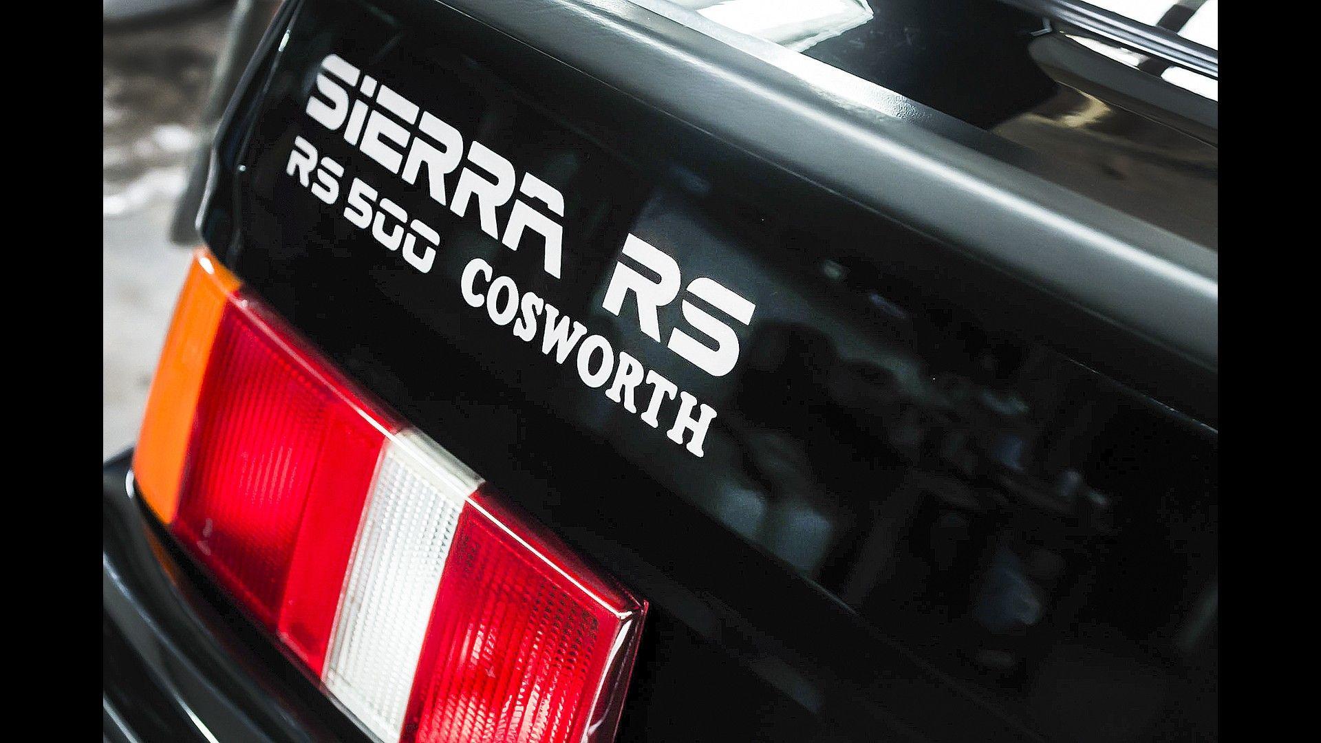 1987_Ford_Sierra_Cosworth_RS500_10