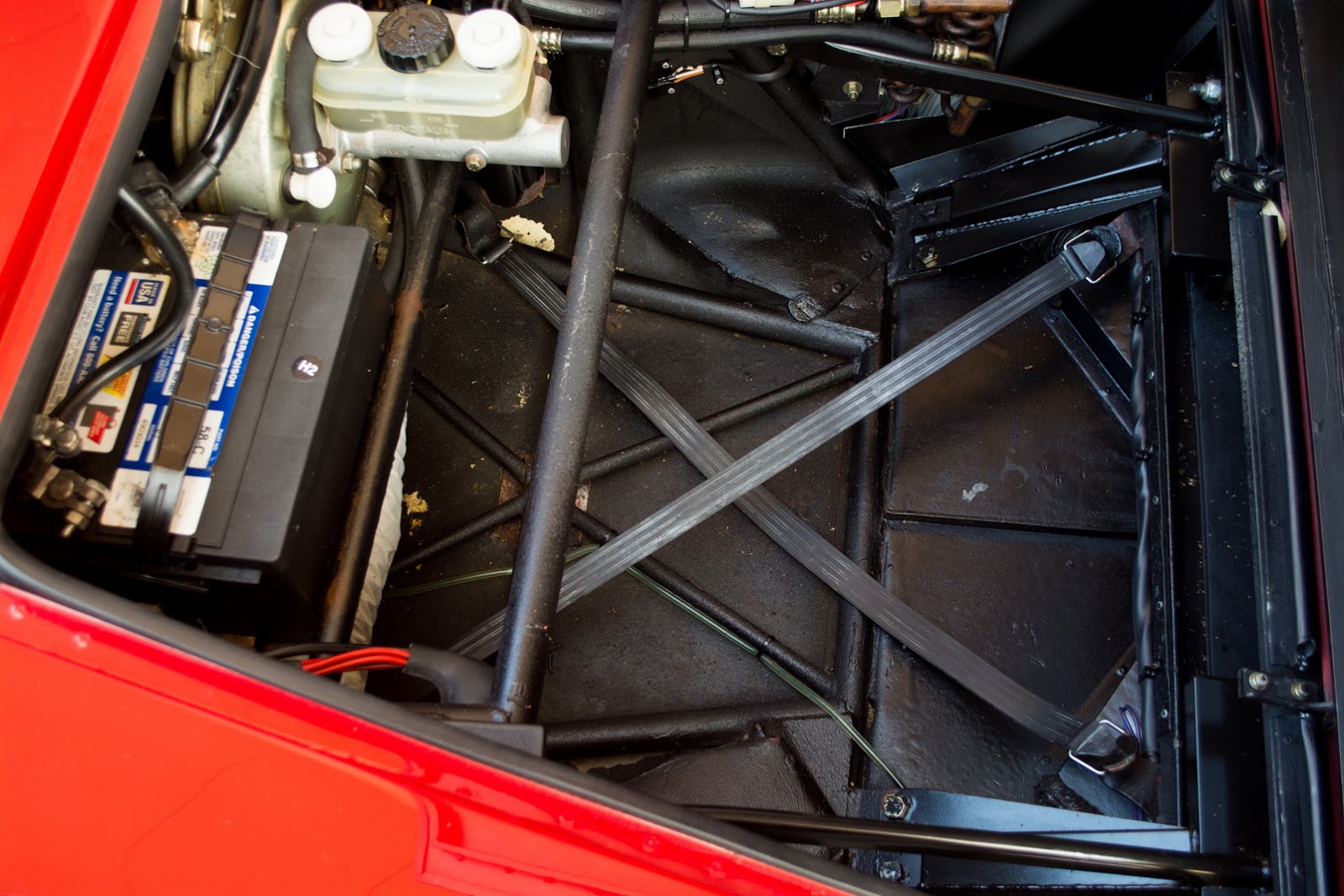 1987_Lamborghini_Countach_5000_QV_auction_50