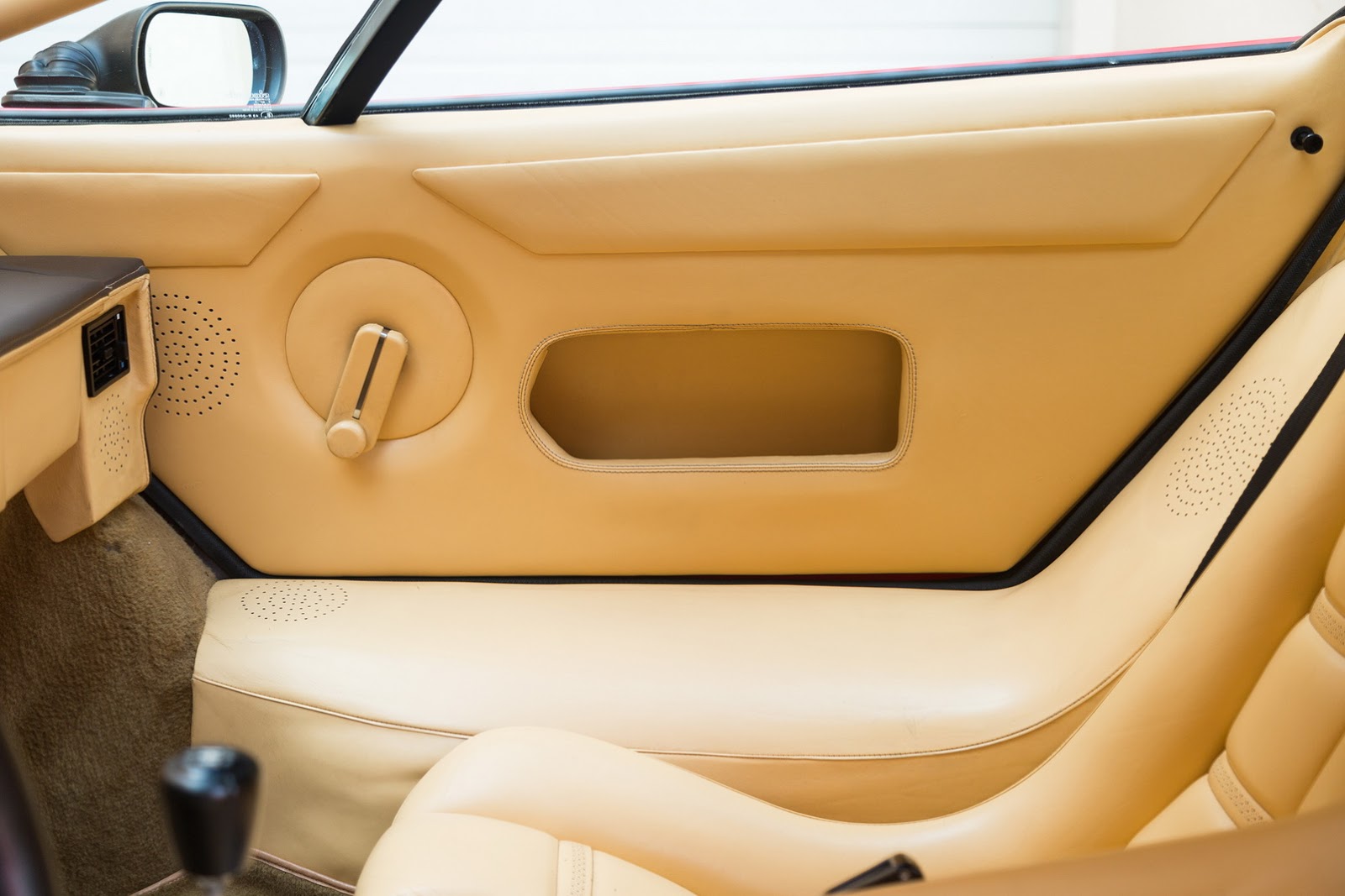 1987_Lamborghini_Countach_5000_QV_auction_83