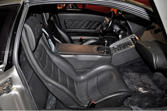 1998_Lamborghini_Diablo_SV_For_Sale_76