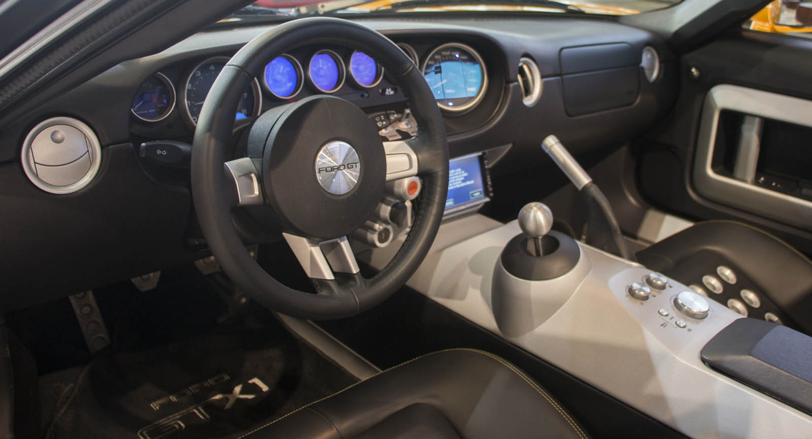 2006_Ford_GTX1_Roadster_For_Sale_01