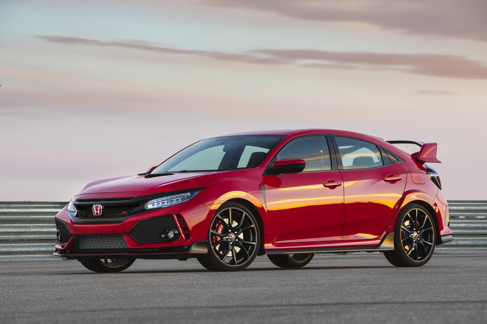 2017_Honda_Civic_Type_R_126