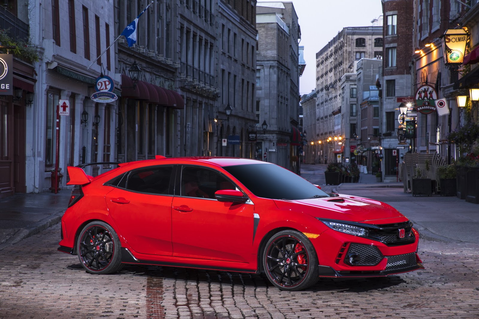 2017_Honda_Civic_Type_R_134