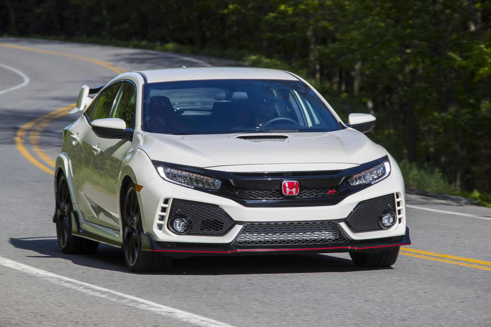 2017_Honda_Civic_Type_R_153