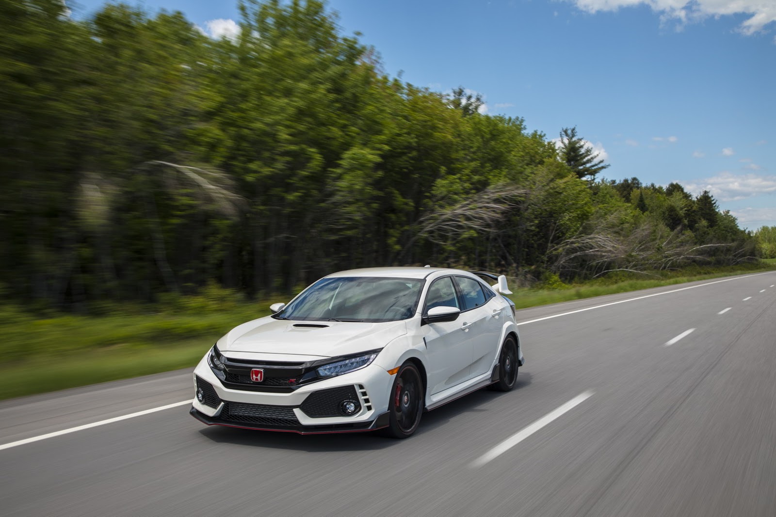 2017_Honda_Civic_Type_R_186