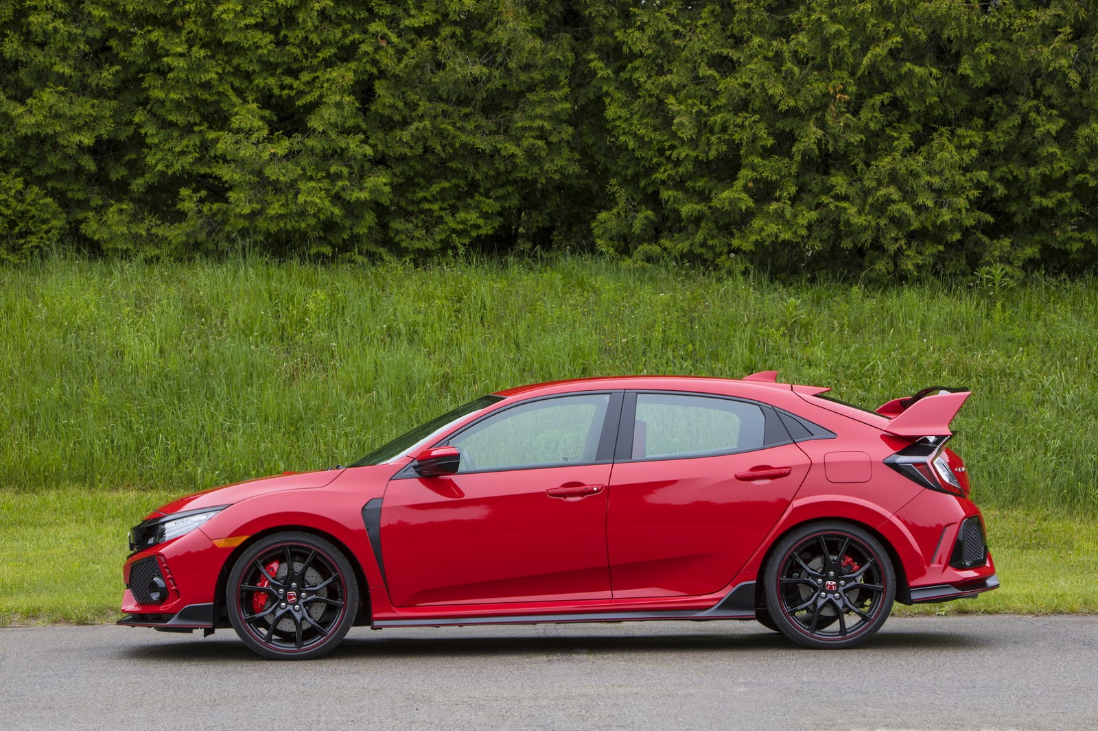 2017_Honda_Civic_Type_R_93