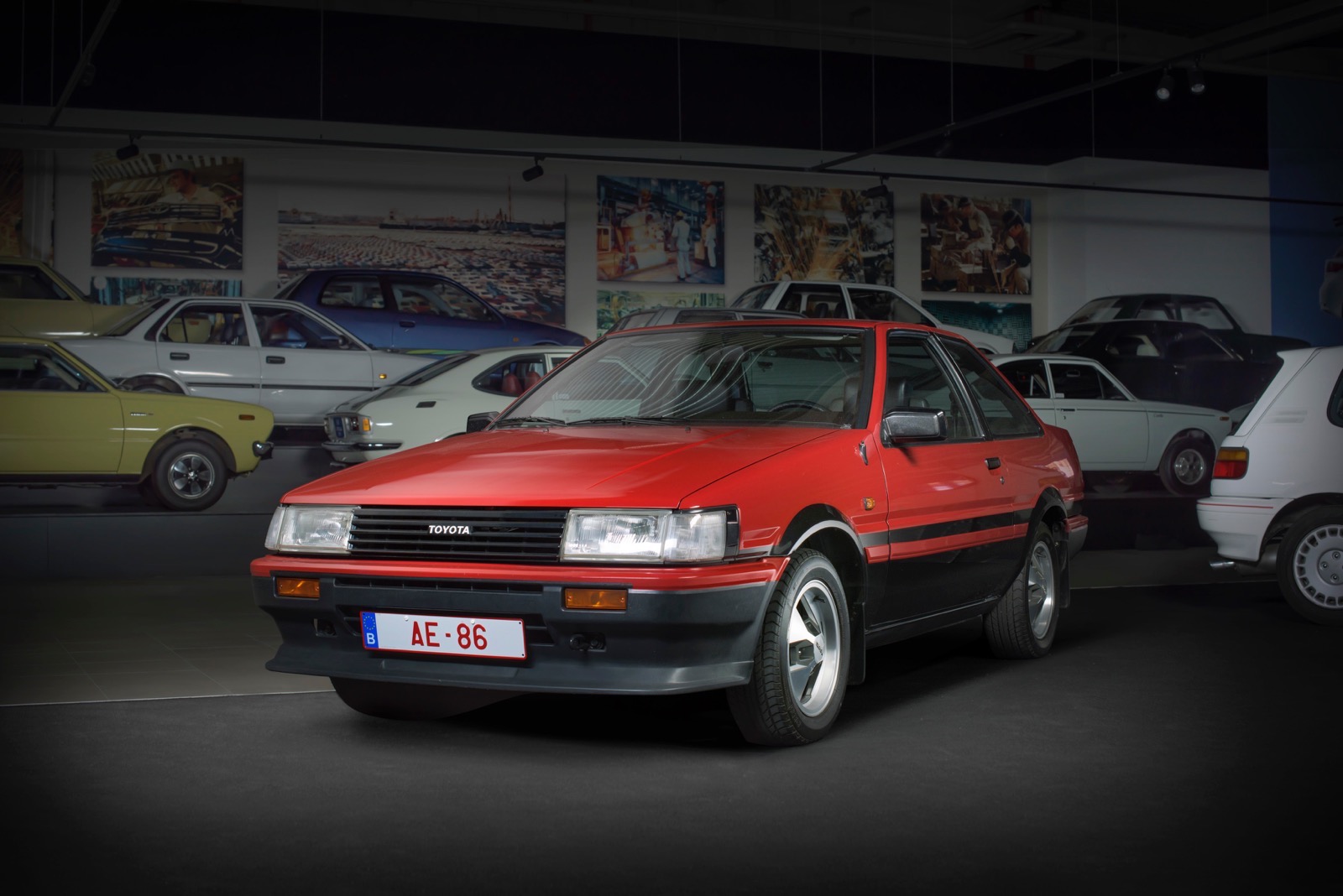 toyota-heritage-corolla-01