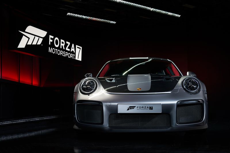 Forza_Motorsport_7_2018_Porsche_911_GT2_RS_04