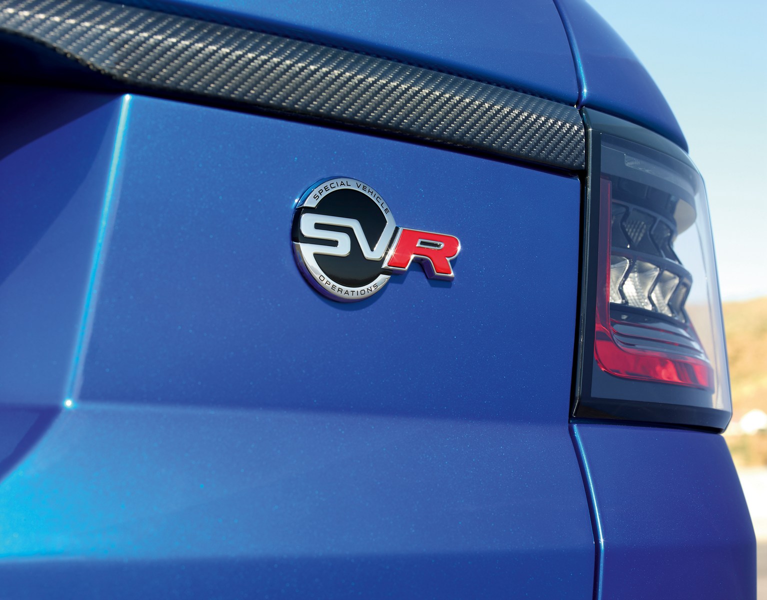 2018_Range_Rover_Sport_SVR_Facelift_15