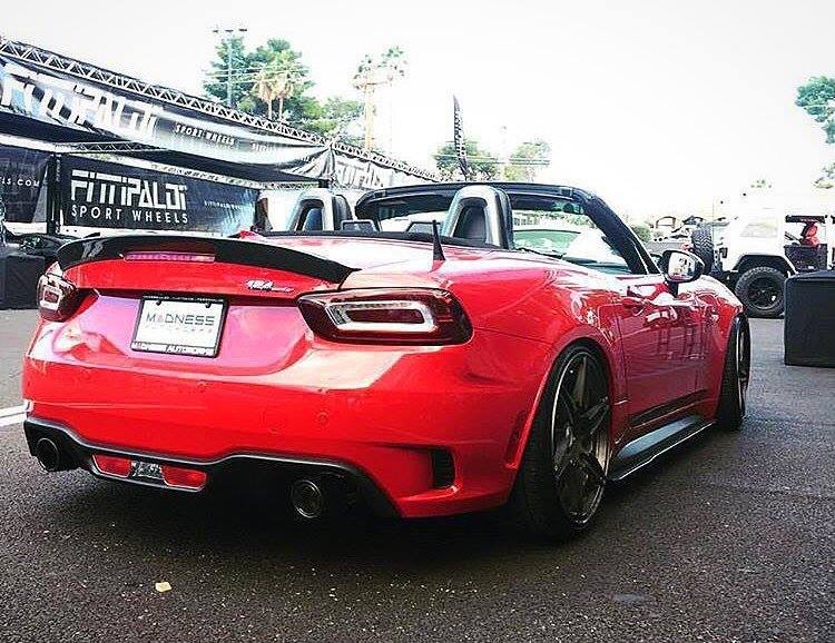 Abarth_124_spider_by_madness_autoworks_15