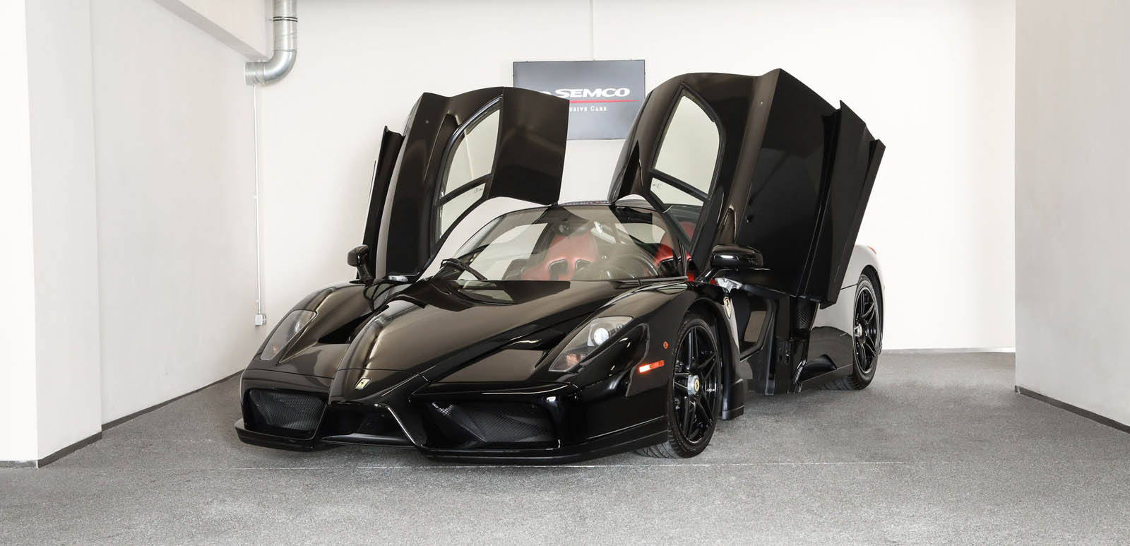Black Ferrari Enzo for sale (4)