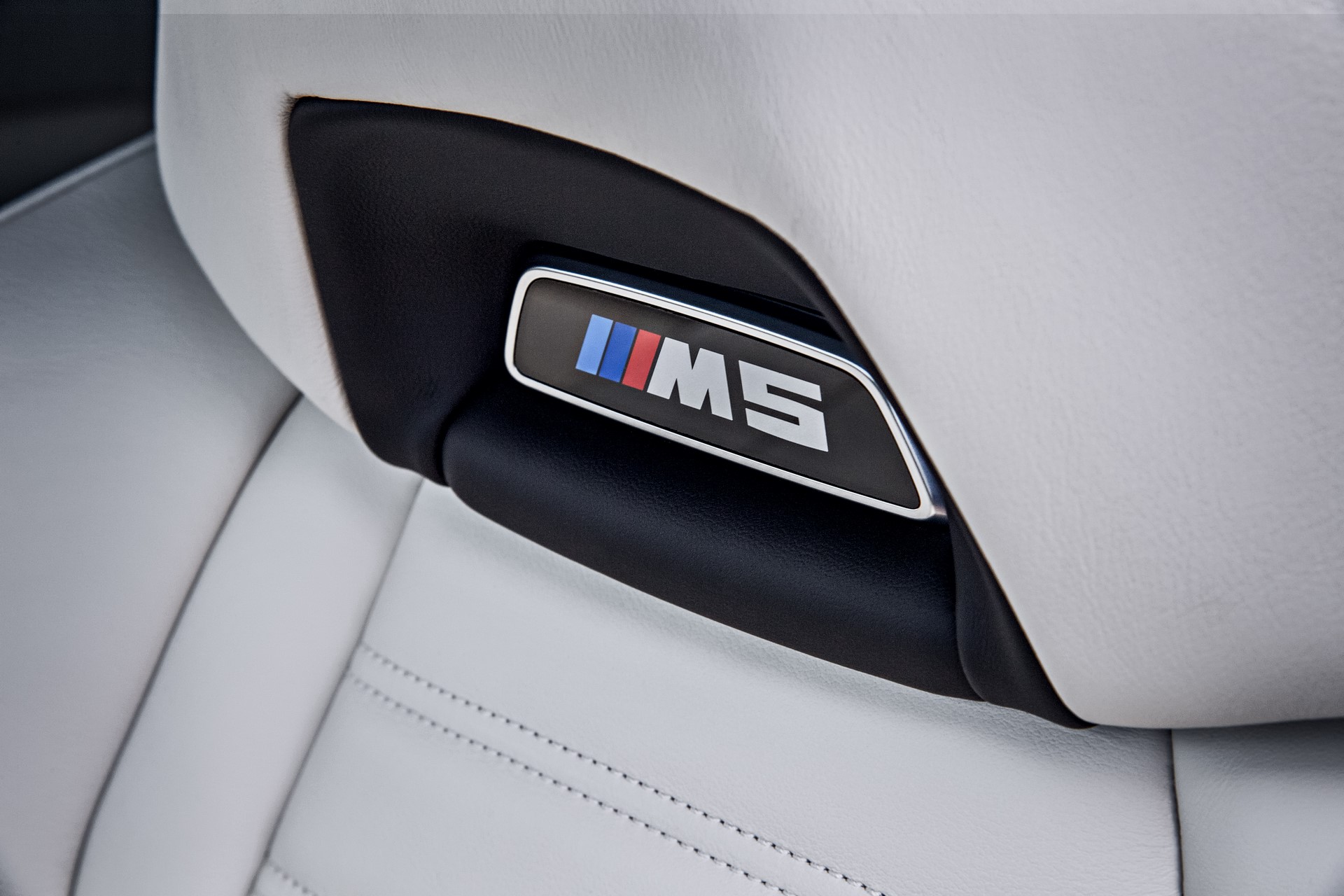BMW M5 First Edition 2018 (22)