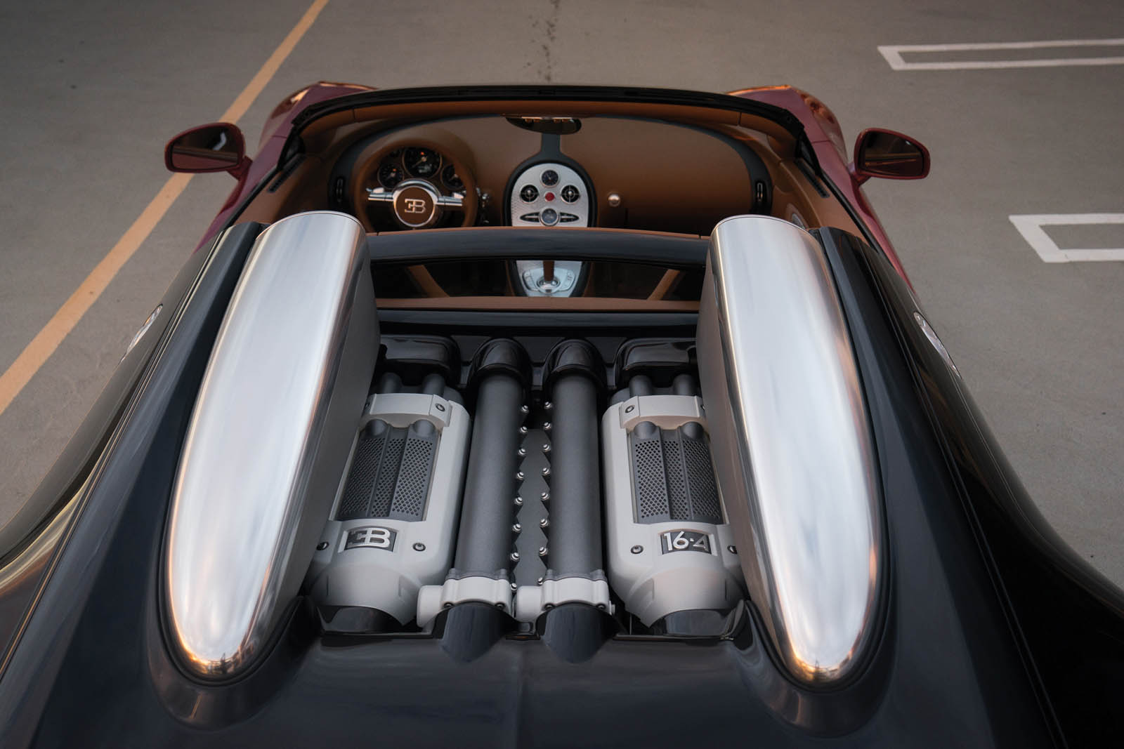 Bugatti_Veyron_Grand_Sport_for_sale_03