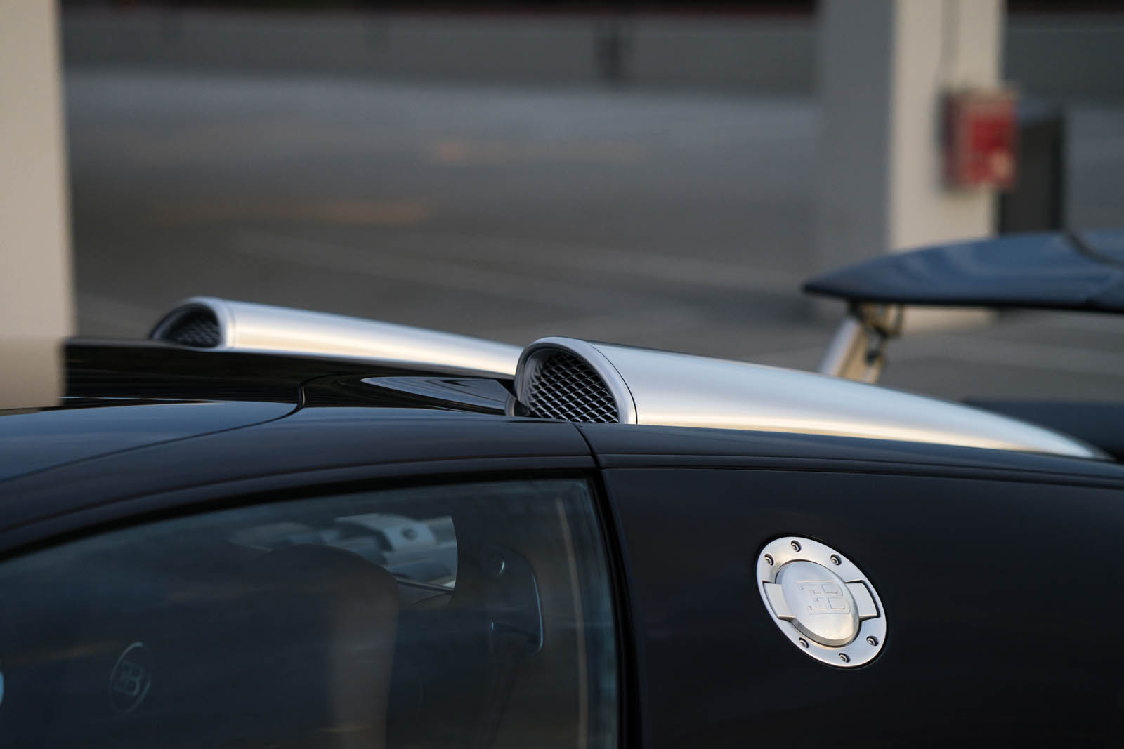 Bugatti_Veyron_Grand_Sport_for_sale_24