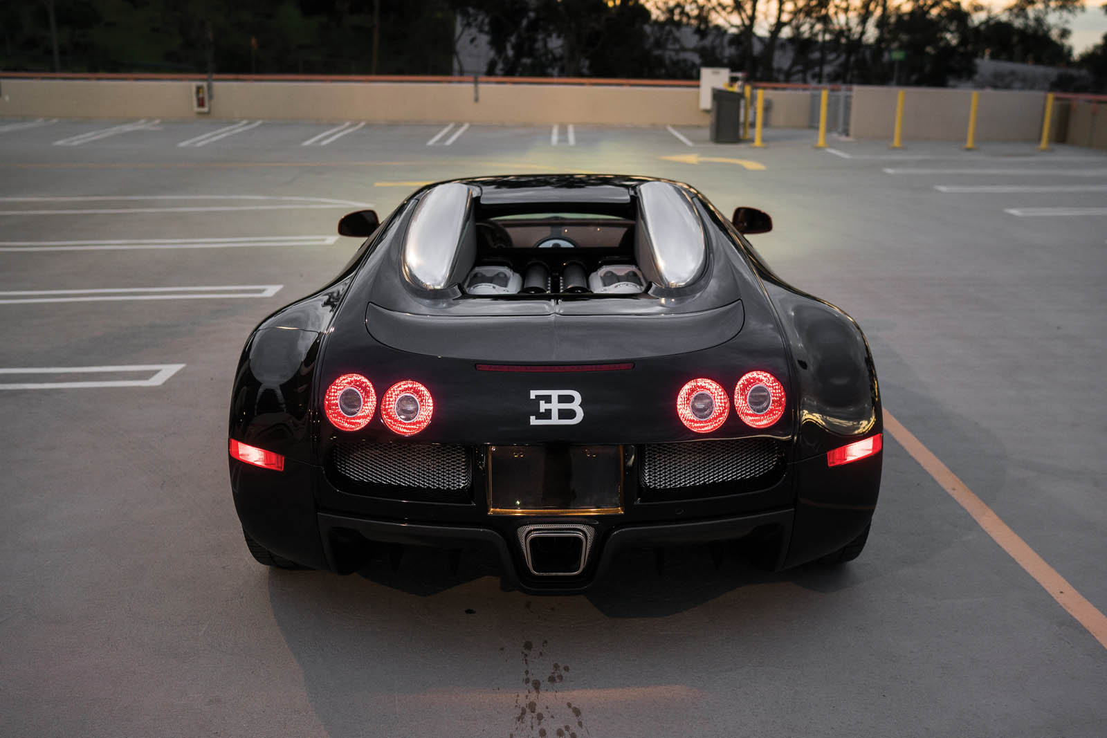 Bugatti_Veyron_Grand_Sport_for_sale_29