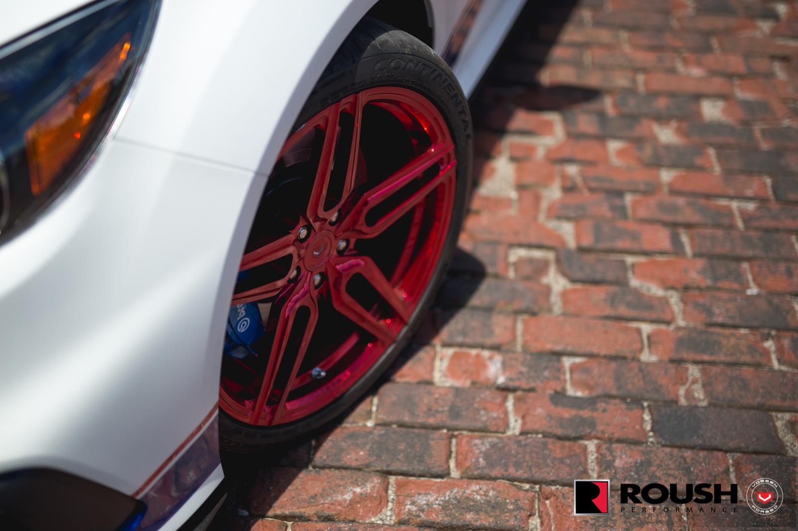 Ford_Focus_RS_by_Roush_Vossen_Wheels_06