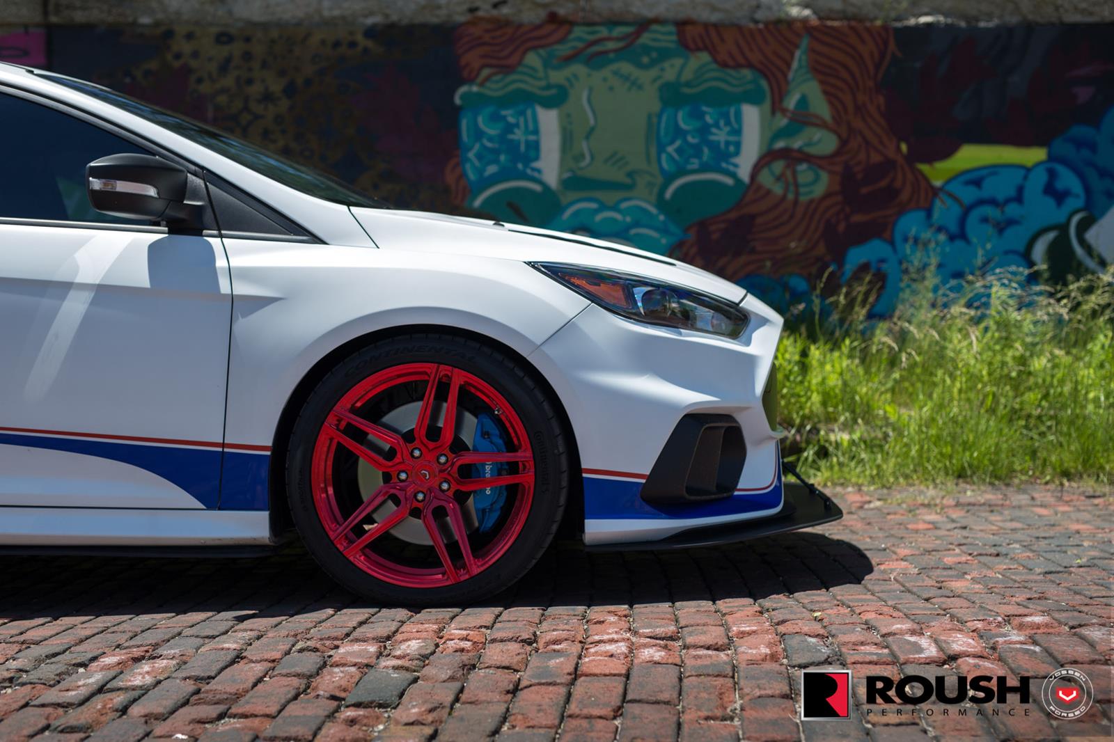 Ford_Focus_RS_by_Roush_Vossen_Wheels_21