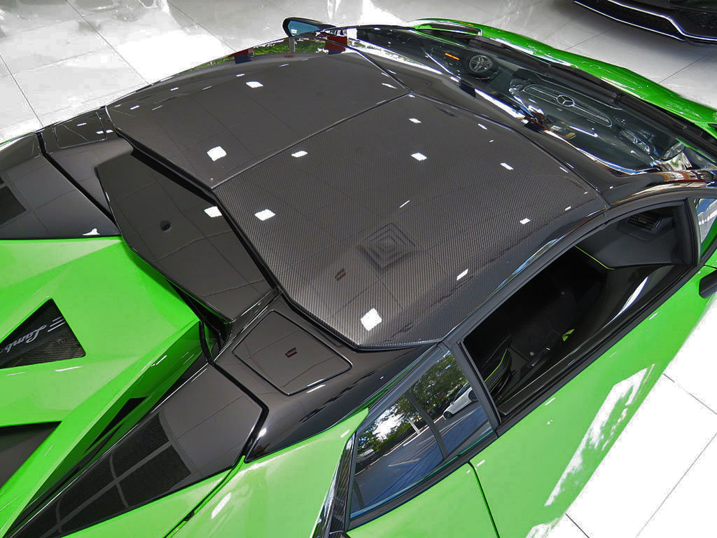Lamborghini_Aventador_SV_Roadster_for_sale21