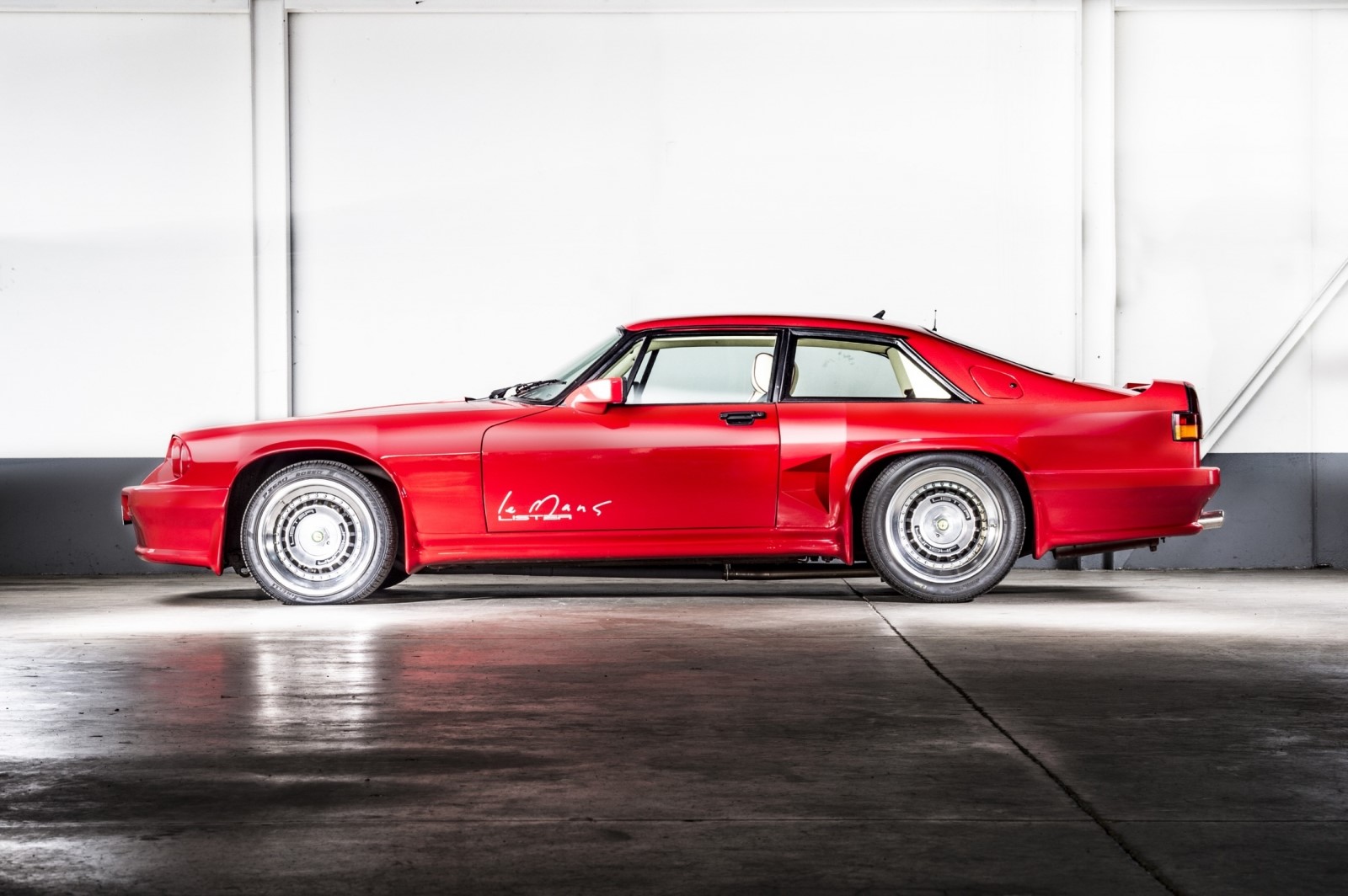 Lister Jaguar XJS 7.0 Le Mans Coupe for sale (5)