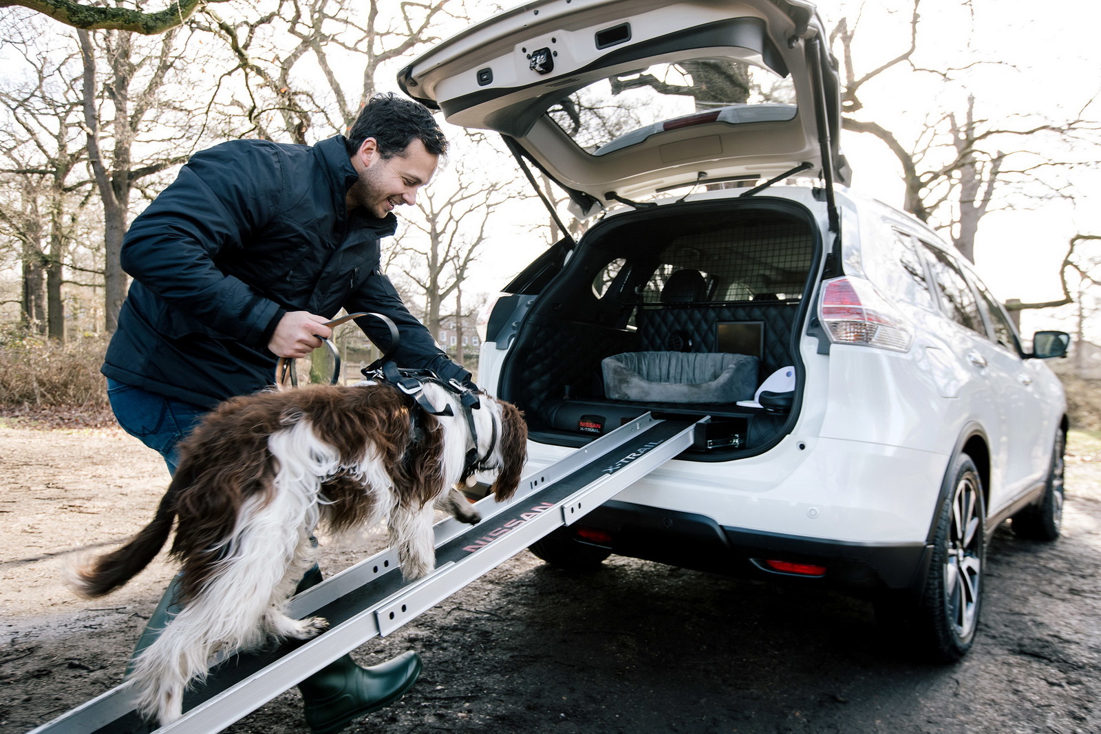 Conheça "Nissan X-Trail 4Dogs" um carro-conceito ideal para você e seus cães passear